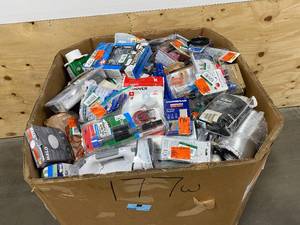 lot 120 image: Lot of Home Depot Returns