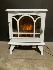 HAMPTON BAY LEGION 1,000SQ.FT PANORAMIC ELECTRIC STOVE IN WHITE. SEE PICTURES