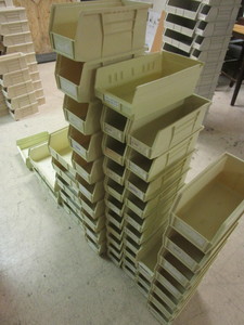 AKRO-STYLE BINS, ASSRTD. SIZES