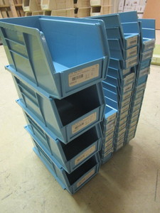 AKRO-STYLE BINS, ASSRTD. SIZES