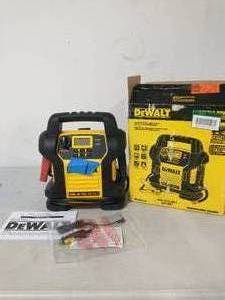 DEWALT 1400 Peak Amp Portable Car Jump Starter with Digital Compressor