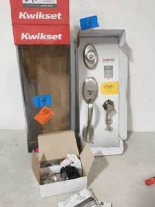KWICKSET Shelburne Satin Nickel Single Cylinder Door Handleset with Tustin Door Lever Featuring SmartKey Security