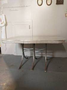 Old Kitchen Table With Leaf