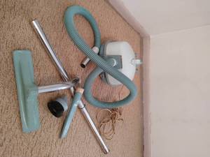 Vintage Eureka Vacuum