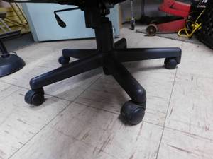 lot 68 image: Office Chair, Lamp & Power Strip