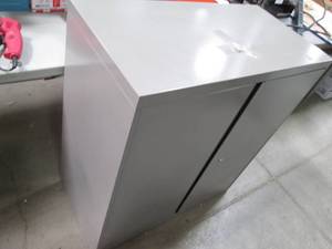 Heavy Duty Mid-Sized Locking Shop o...