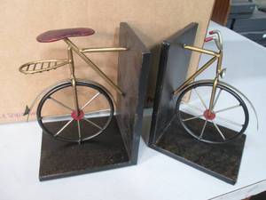 Super neat Metal Book Ends shaped a...