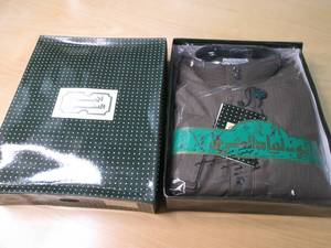 Mens button down, cuffed sleeve, dr...