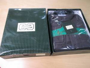Mens button down, cuffed sleeve, dr...