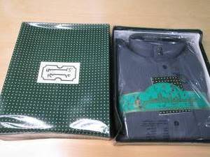 Mens button down, cuffed sleeve, dr...