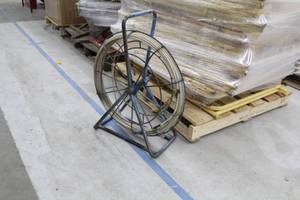 lot 307 image: Steel Cable Installer Rack 19Lx11Wx29H