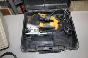 lot 310 image: DeWalt Jig Saw  with Case