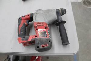 lot 357 image: Milwaukee 18V Cordless Rotary Hammer 2605-20