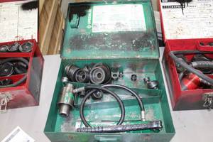 lot 366 image: Greenlee Knockout Punch Set  with Hydraulic Hand Pump 767, Metal Case