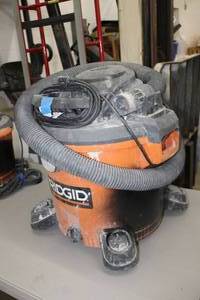 lot 373 image: Ridgid WetDry Shop Vacuum WD12701