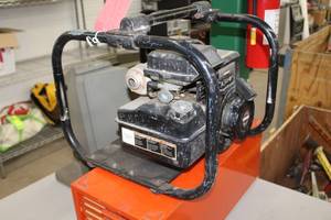 lot 475 image: Bostitch Pump Motor 3.5hp