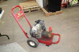 lot 474 image: BE Power Washer  with Honda 2700psi 2.5 Gallon