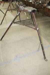 lot 478 image: Ridgid Tristand No. 450 18 to 5 53Lx48Wx35H