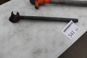 lot 541 image: Pipe Bender 1
