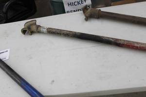 lot 555 image: Greenlee Pipe Bender No. 518 1