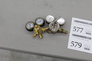 lot 580 image: Lot of (2) Compressed Gas Regulator Gauge Set  with Rogen EN-450F, Smith 31-50-580 Inert Gas 3000psi