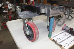 lot 651 image: Industrial Roller Assembly 18Lx18Wx14H