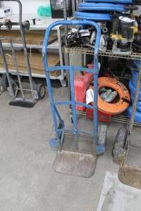 lot 687 image: Hand Truck 2-wheel Blue 19Wx18Dx45H