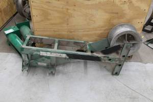 lot 626 image: Greenlee SuperTugger Industrial Pulley 5Wx 10-12D  with Greenlee Pipe Adapter Sheave 6049