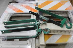 lot 616 image: Lot of (3) Greenlee Hook-Type Cable Sheave No. 653 24