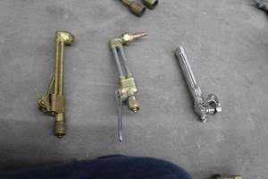 lot 573 image: Lot of (3) Acetylene Oxygen Torch Accessories  with Wand (x2), Shut-Off Valve (x1)