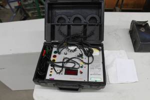 lot 748 image: DigiMatic Amprobe Instrument DM1  with Case