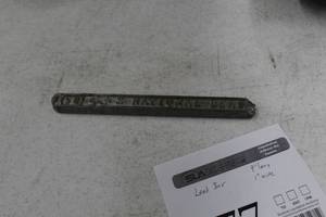 lot 777 image: Lead Bar 9Lx1W