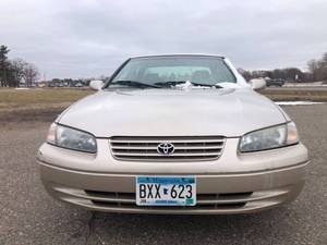 1998 Toyota Camry LE - 75,988 miles