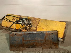lot 5 image: M-B Tough Brush Skid-Loader Sweeper