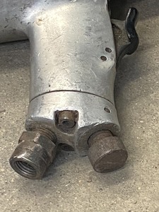 lot 16 image: Unmarked 12 Impact Wrench