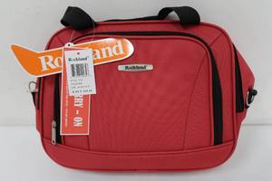 lot 610 image: Rockland Rio International Tote Bag - Red