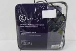lot 666 image: 10lbs Flannel & Sherpa Weighted Blanket - Z by Gravity
