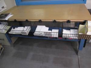 Metal Frame Work Bench With Adjusta...