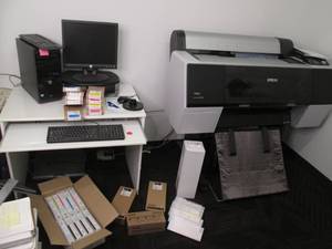 Epson Stylus Pro 7890 With Manuals,...
