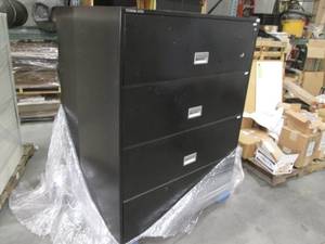 (2) Metal 4 Drawer File Cabinet 43...