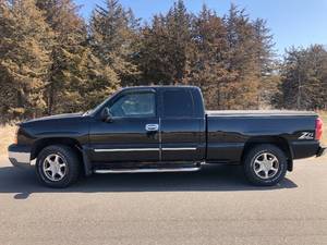 2003 Chevrolet Silverado 1500 LT - 1 OWNER - 4WD