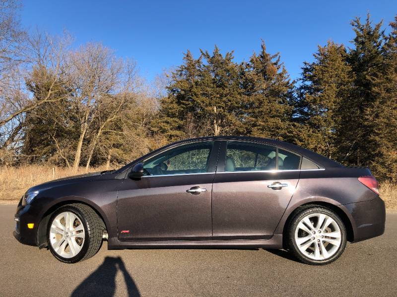 2016 Chevrolet Cruze Limited LTZ - 2 Owner - 64,876 miles - LOADED