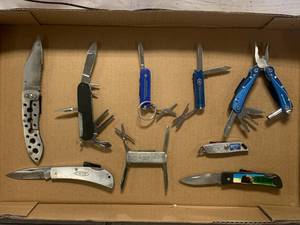 Lot of Nine Knives & Multitool (Including Vintage Case XX)�