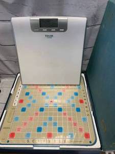 Deluxe Scrabble & Taylor Lithium Scale�