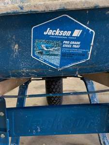 Jackson Professional Grade Wheelbarrow�