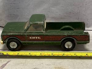 lot 12 image: Ertl GMC Sierra Wood Paneling Truck
