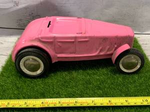 lot 24 image: 1960s Buddy L Pink 1932 Hot Rod