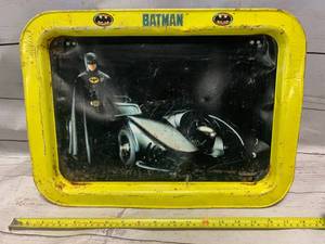 lot 38 image: 1989 Batman Snack Tray (Sold $61.00 Ebay)