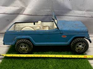 lot 52 image: Vintage Tonka 1970s Pressed Steel Jeepster