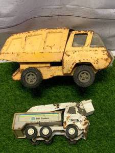 lot 66 image: Tonka Bell System & Dump Truck